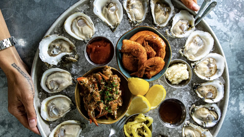 The Best Oysters To Eat in Raleigh, NC NC Oyster Trail